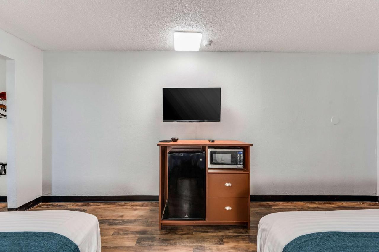 Motel 6-Tupelo, Ms - Downtown מראה חיצוני תמונה