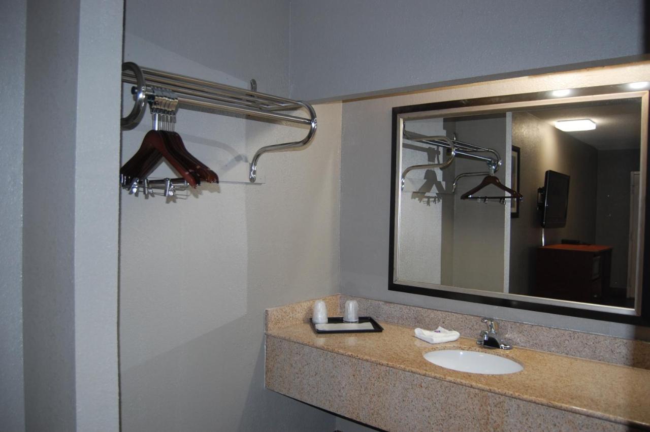 Motel 6-Tupelo, Ms - Downtown מראה חיצוני תמונה